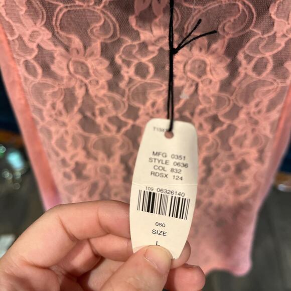 Vintage Y2K Victoria’s Secret lingerie Peach lace slip dress size L - Picture 4 of 5